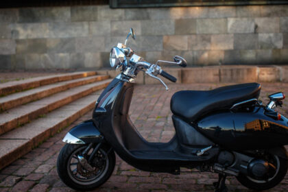 Scooter 125 avec le permis B : ce que ça change pour votre assurance en 2026